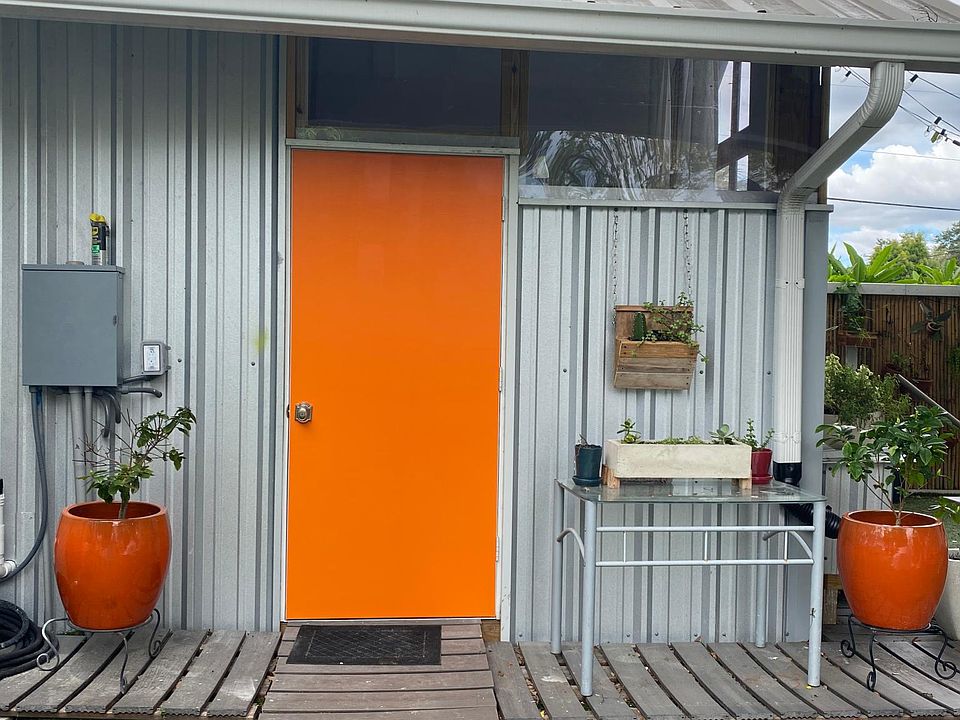1st image of 6704 S Himes Ave #4