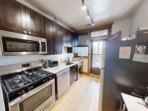 4th image of 3610 N Bosworth Ave