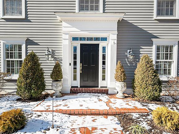 4th image of 12766 Spruce Pond Dr