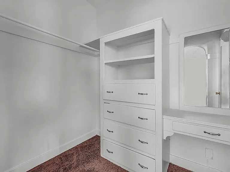 Studio, 1.0 bath, 500 sqft, $1,400 — Photo 4