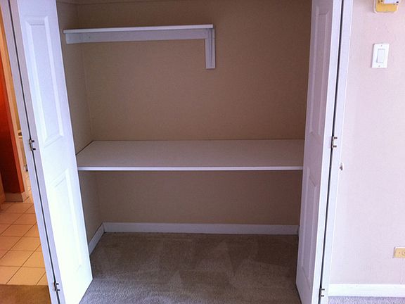 3rd image of 888 N Logan St APT 4E