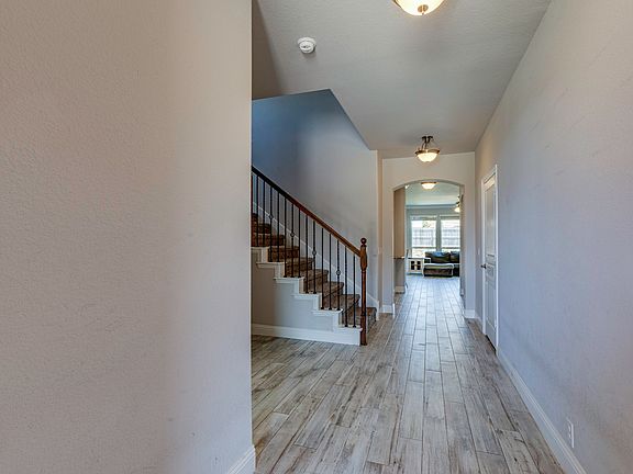 3rd image of 3606 Pendleton Ct