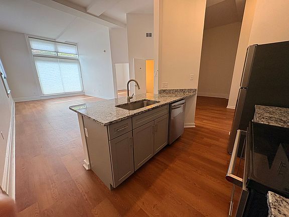 2nd image of 1 E King St #1