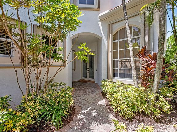 2nd image of 219 ANDALUSIA Drive