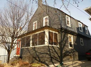 26 5th St, East Providence, RI 02914