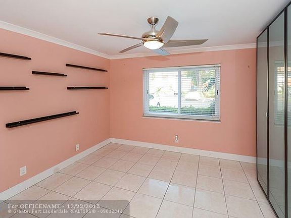 3rd image of 136 NE 19th Ct APT 108F