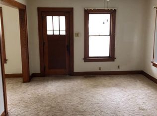 1118 1st Ave W, Newton, IA 50208