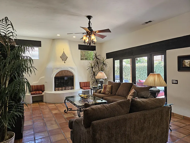 52225 Avenida Obregon — Photo 6