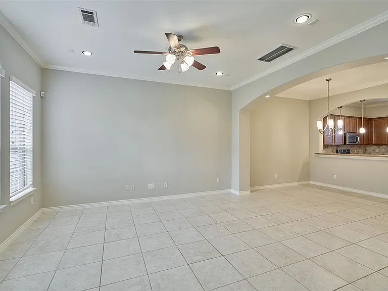 2738 Misty Heath Ln — Photo 12