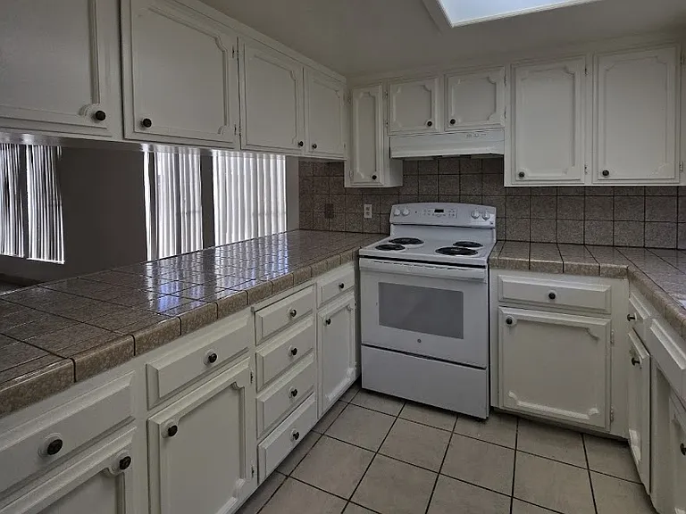 5217 E Liberty Ave #104 — Photo 7
