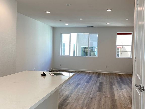 Homesite 303 Living Room