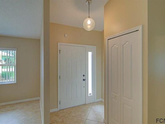 3rd image of 42 Colechester Ln