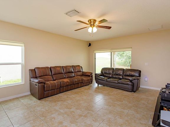 4th image of 408 Ironside Trail Dr