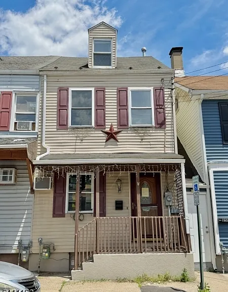 249 Mercer St — Photo 1
