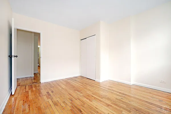 Rented by OGI Management | media 12
