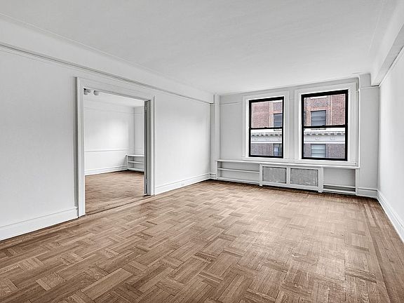 4th image of 473 W End Ave APT 12A