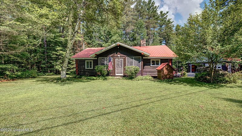 2nd image of 531 S Shore Road