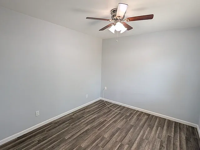 8302 Palm St — Photo 15