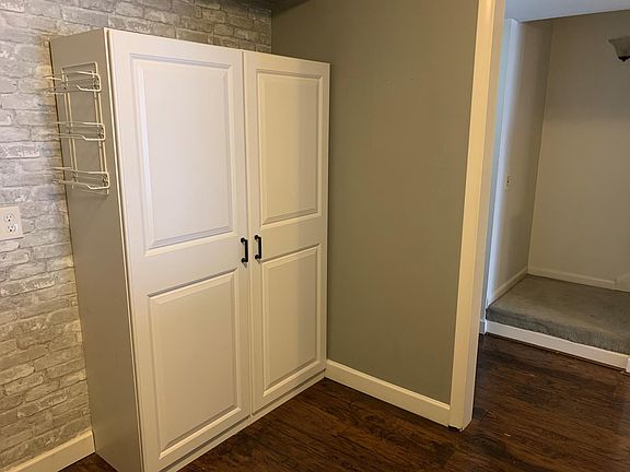 Pantry stays in kitchen