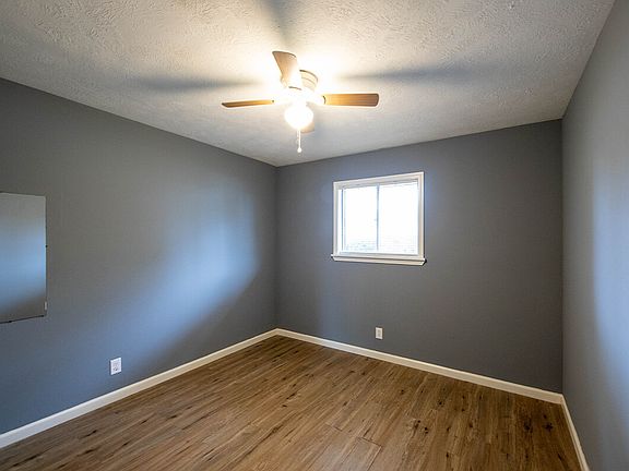 1012-MCCALL-BEDROOM1_01182023