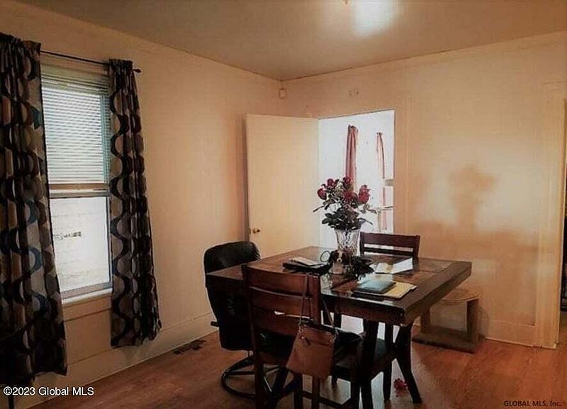 5th image of 327 9th Street