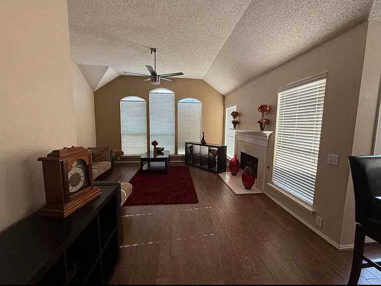 11500 Blanchard Dr — Photo 8