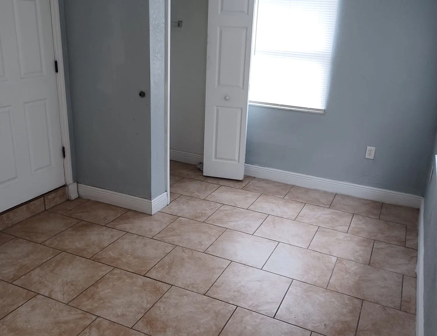1 bed, 500 sqft, $800 — Photo 1