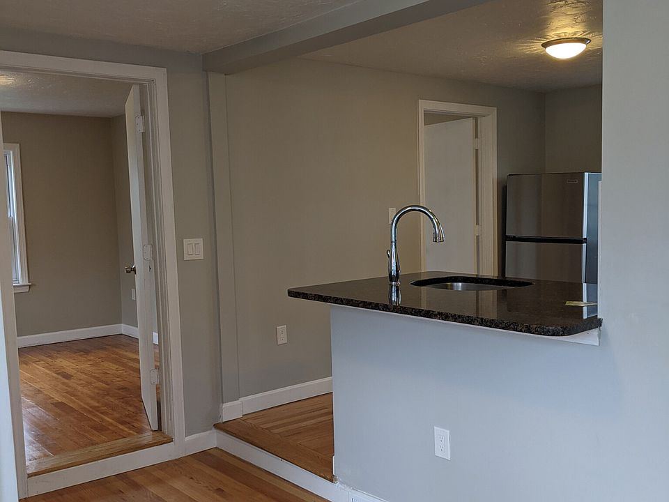 1st image of 207 Winthrop St #1A