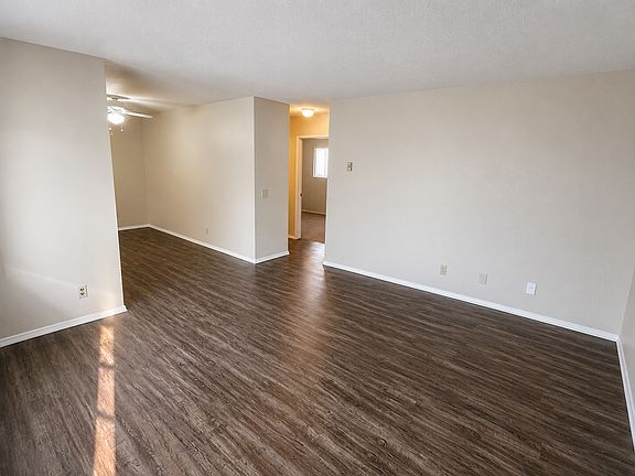 2nd image of 860 13th St APT E