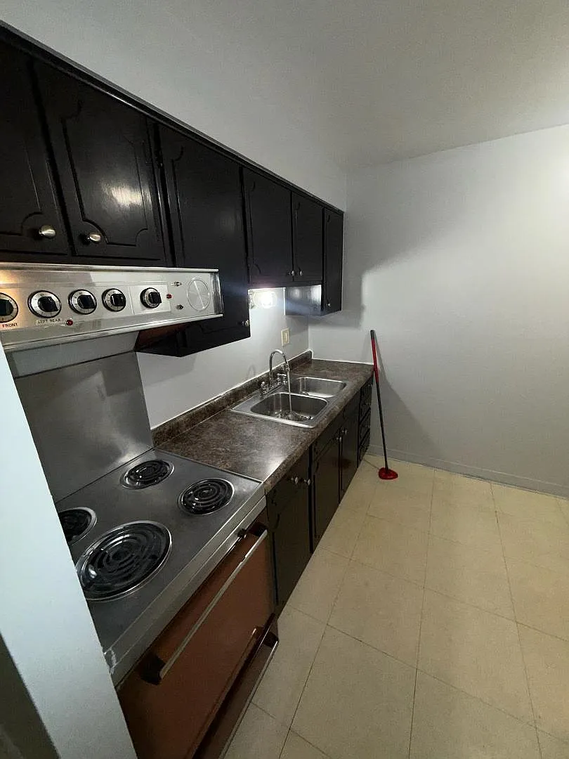 2969 Four Tower Dr - Unit 1 — Photo 2