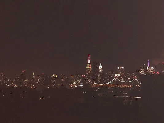 Rented by Voro, LLC | media 12