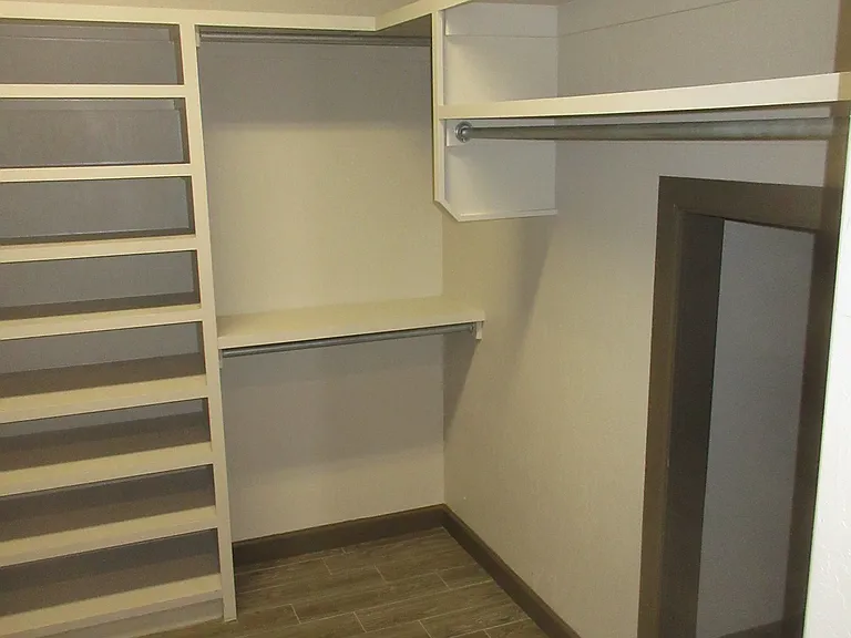 Master Suite Closet