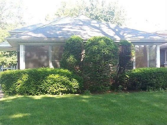 2nd image of 6736 N Central Park Ave
