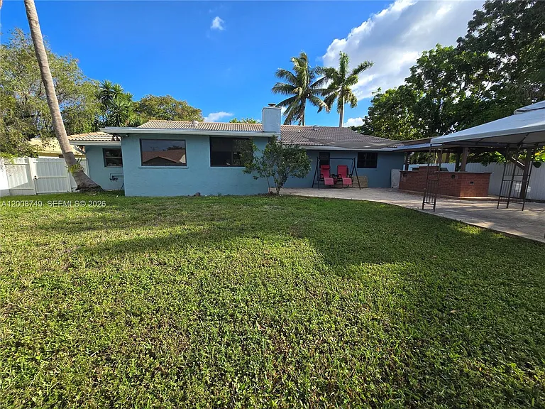 11578 NW 39th Pl — Photo 47