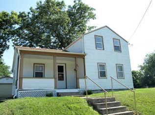 724 W Tompkins St, Galesburg, IL 61401