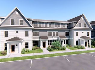 949 Dutchess Tpke #12F4BB4F6, Poughkeepsie, NY 12603