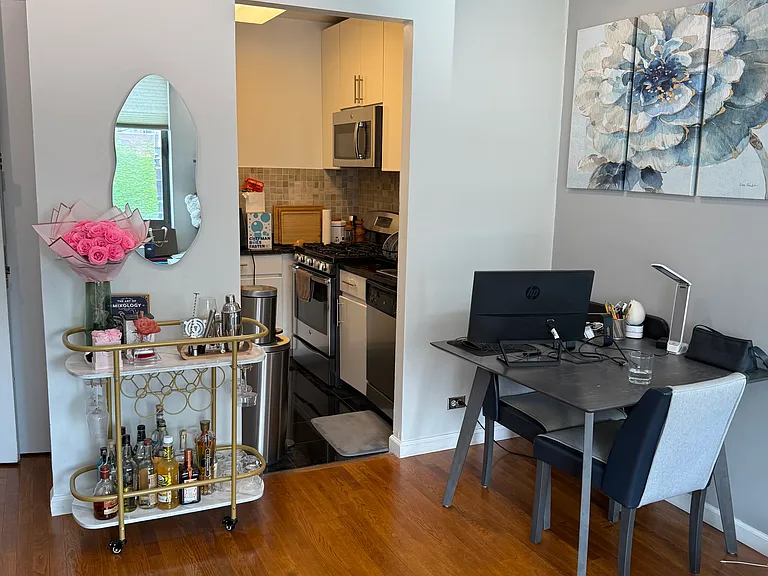 300 E 85th St #803 — Photo 4
