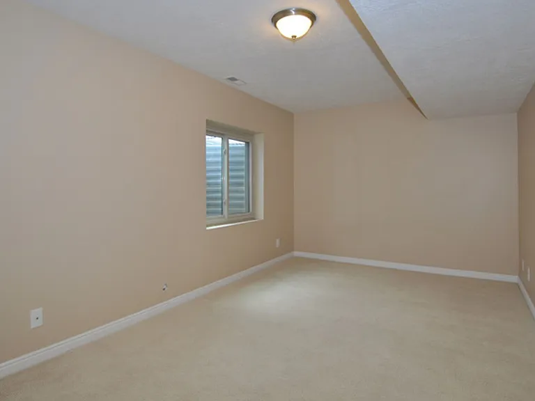 3891 E Cunninghill Dr — Photo 6