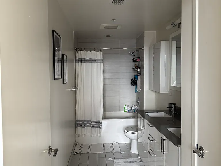 999 SW 1st Ave #1814 — Photo 17