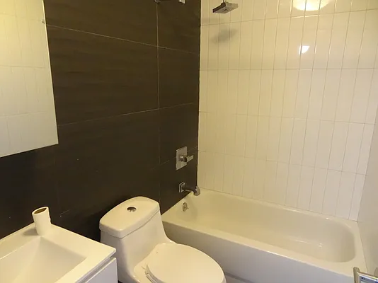 Rented by Lofts and Flats LLC | media 23