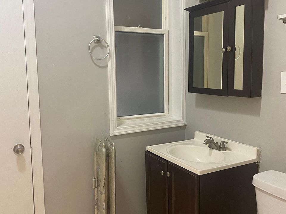 1st image of 6802 S Harper Ave #1W