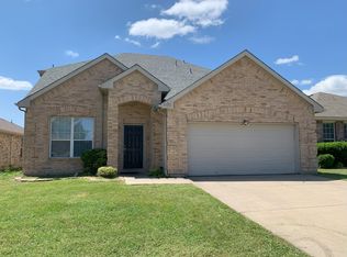 5152 Senator Dr, Fort Worth, TX 76244