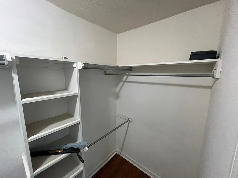 1717 Point West Dr — Photo 48