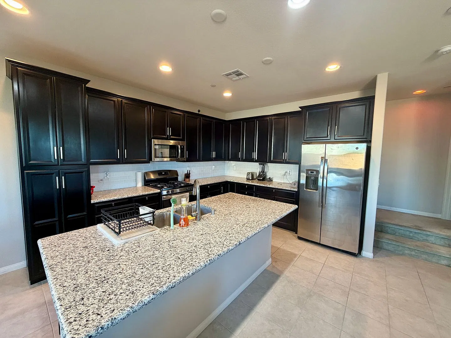 Lovely Cadence home with Solar Savings — Photo 4