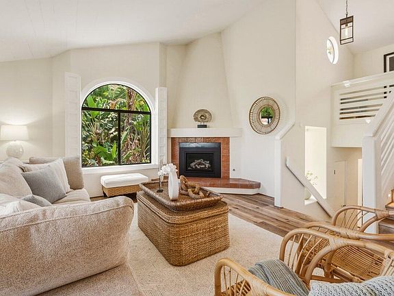 4th image of 1217 N Salsipuedes St #B