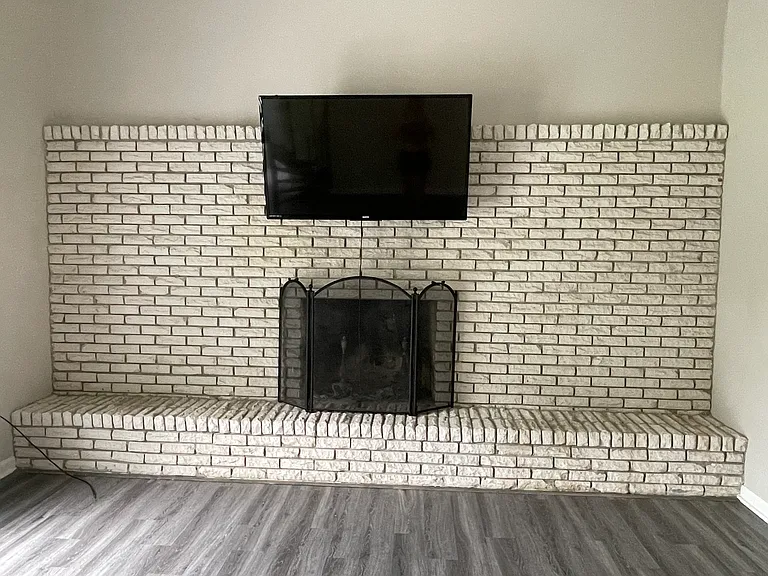 121 Ellis Rd — Photo 4