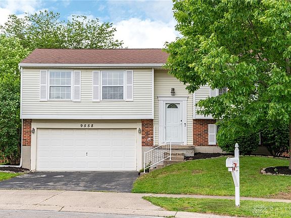 2nd image of 9558 Copper Creek Ct