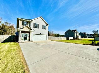 1924 Land Of Promise Rd, Chesapeake, VA 23322