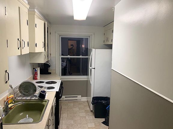 4th image of 1222 Main St Floor 2