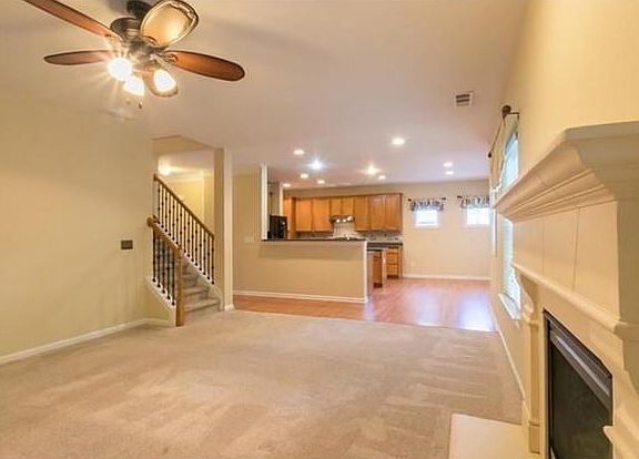 5th image of 495 Highbranch Cir